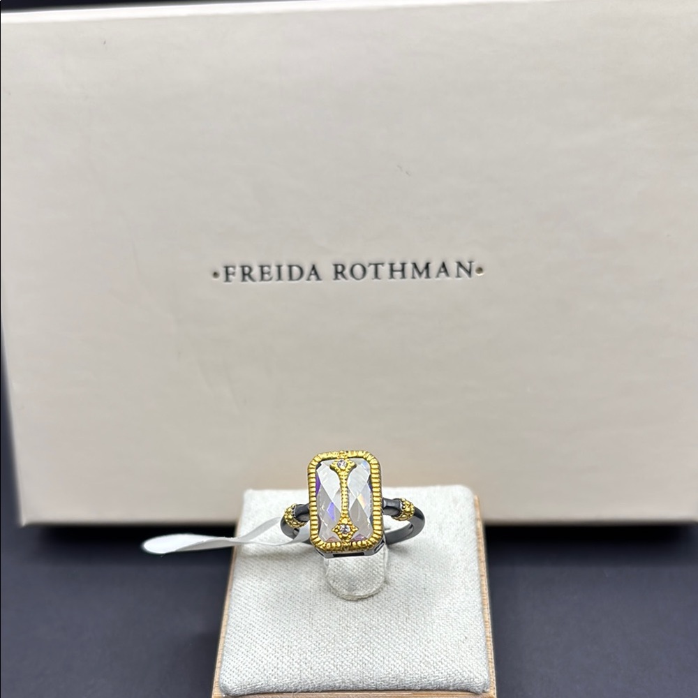 Freida Rothman Ring, Size 6 - Picture 3 of 8